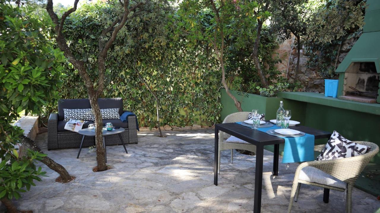 Tilla'S House Hvar Town Buitenkant foto