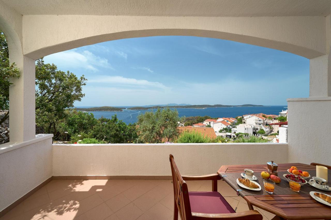 Tilla'S House Hvar Town Buitenkant foto