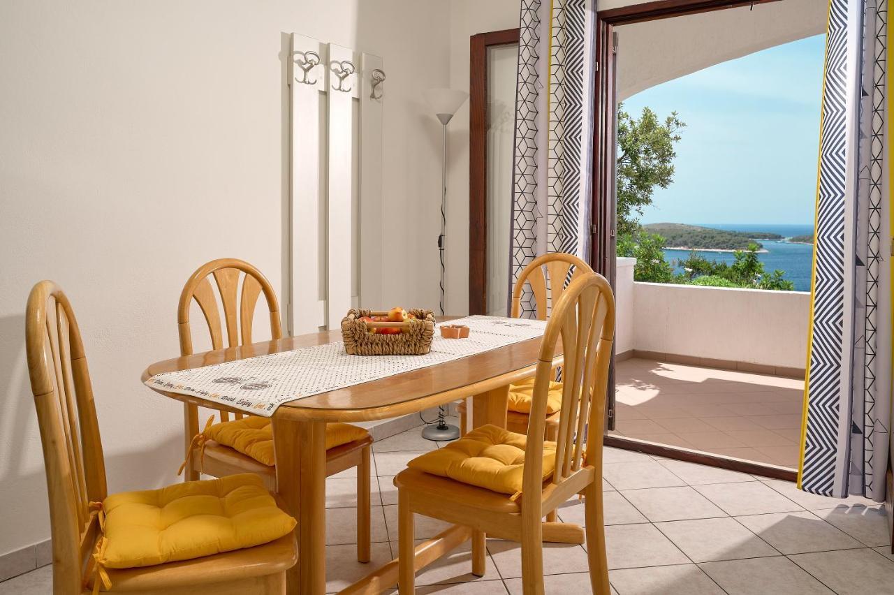 Tilla'S House Hvar Town Buitenkant foto